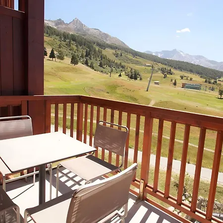 Les Arcs Les Monarques By Leavetown Vacations 圣莫里斯堡